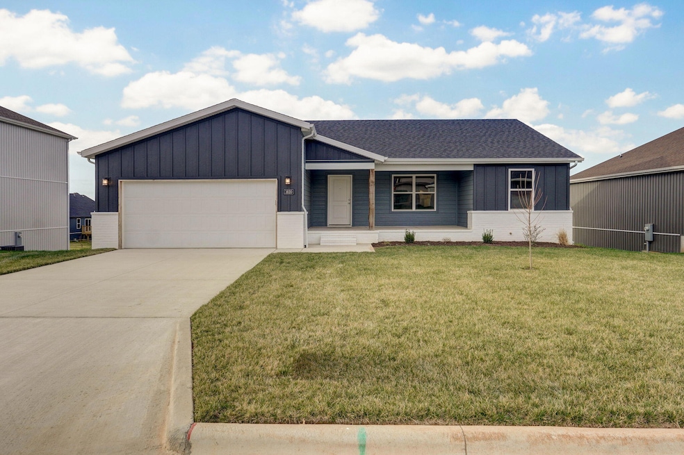 1620 E Macon St-1