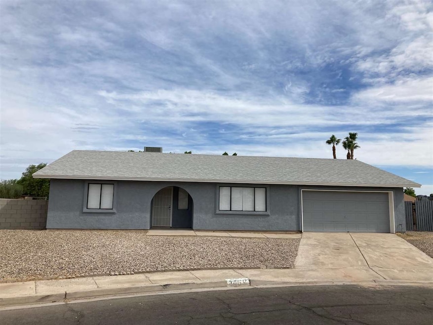 1469 S Pagent Ave, Yuma, AZ 85364 - photo 1