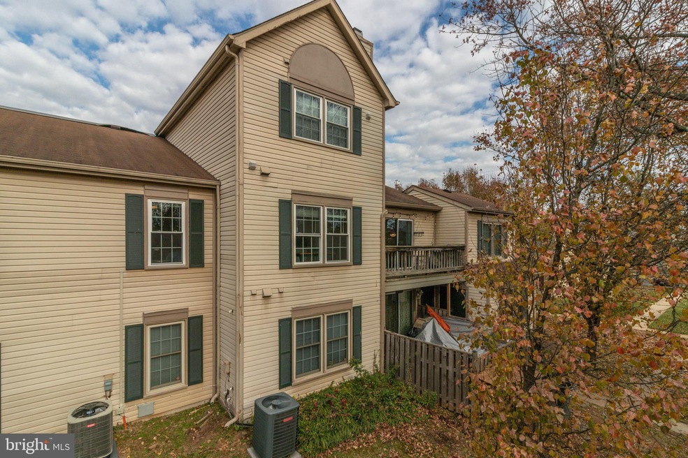 7550 Emerald Dr, Manassas, VA 20109 - photo 1