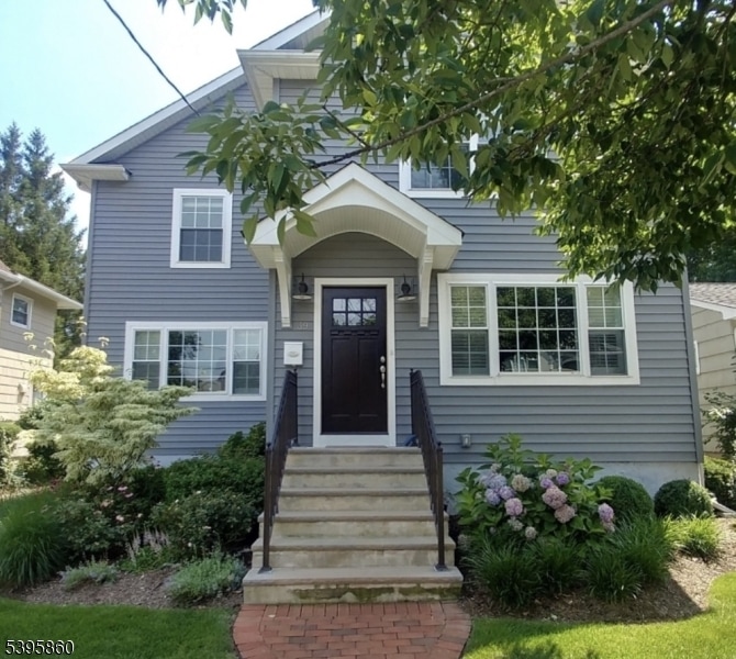 39 Gray St, Montclair, NJ 07042 - photo 1