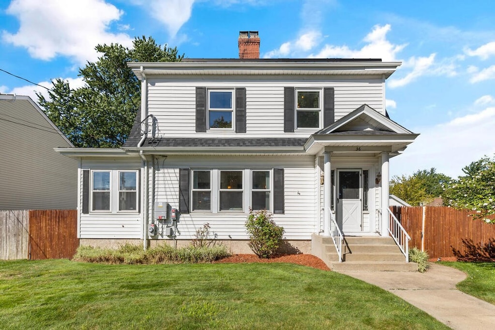 36 Deming St, Pawtucket, RI 02861 - photo 1