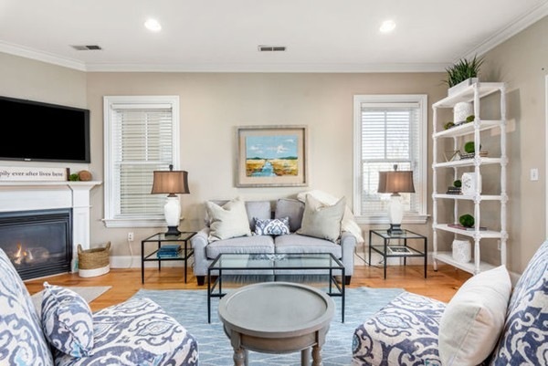 98 G St unit 2, Boston, MA 02127 - photo 1