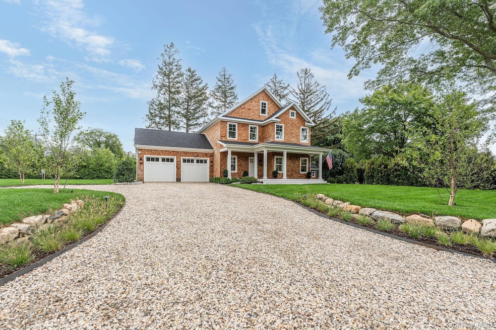 957 Peconic Bay Blvd, Jamesport, NY 11947 - photo 1