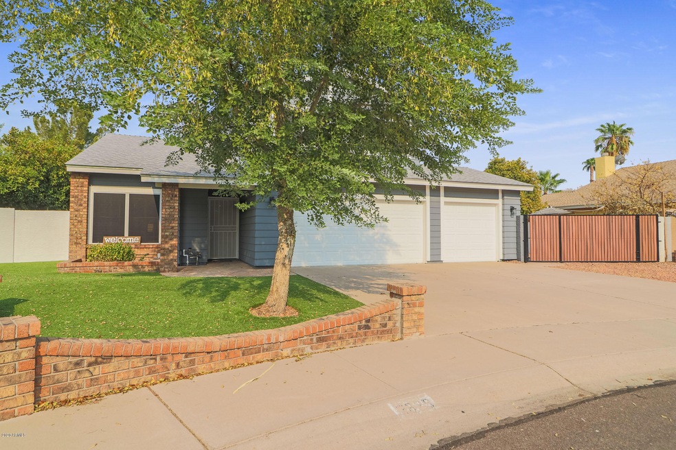 2829 N Cholla St, Chandler, AZ 85224 - photo 1