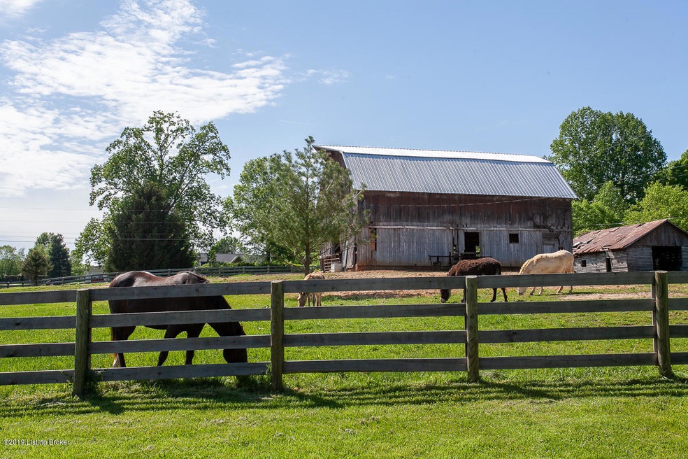 11 4870 Buttontown Rd exteriors-12