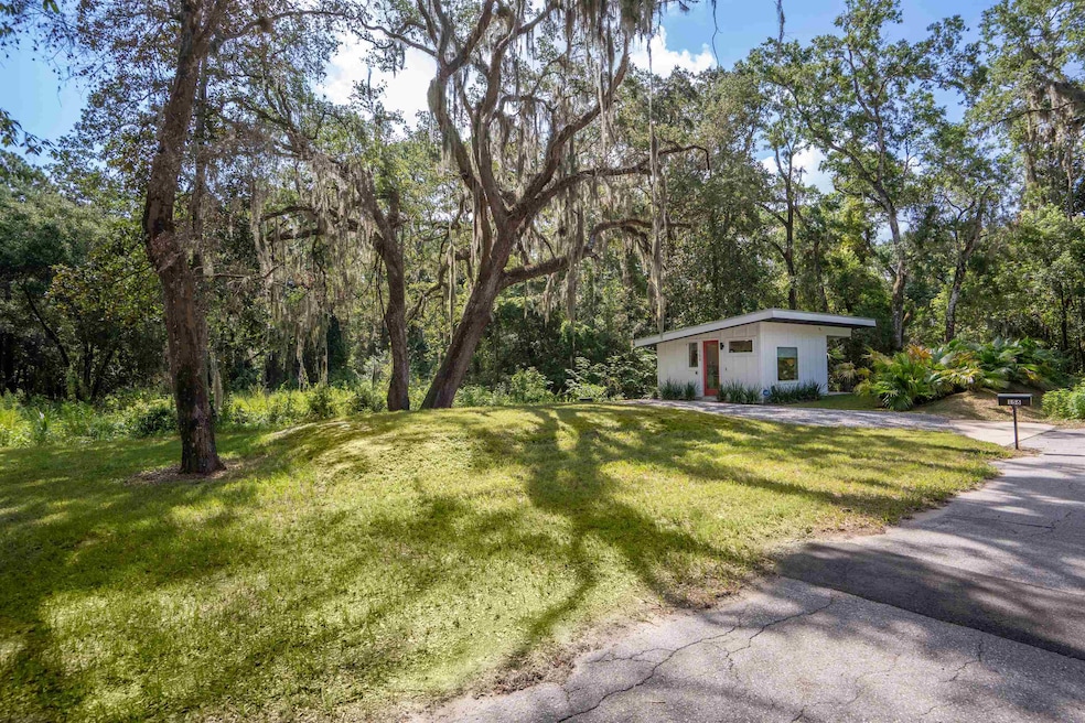156 N Saint Johns St, St. Augustine, FL 32084 - photo 1