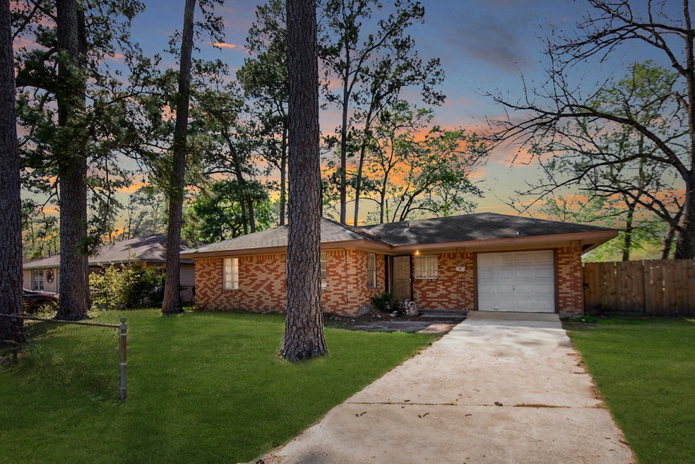 10457 Wolbrook St, Houston, TX 77016 - photo 1