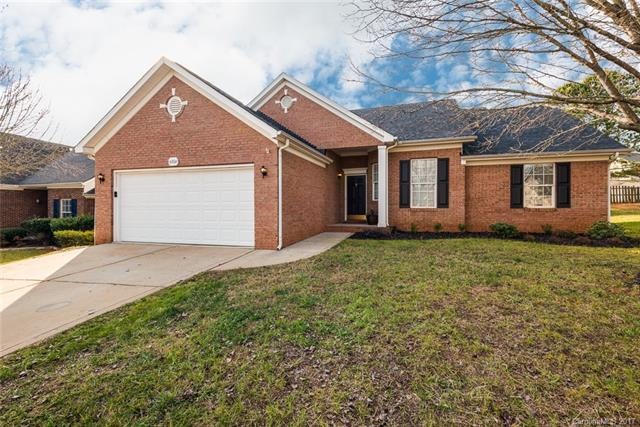 Well maintained brick ranch with a new roof in 201