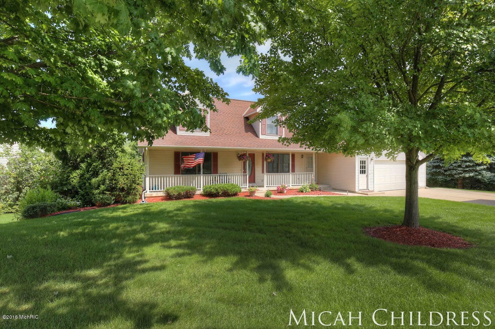 1949 Bluffview Dr SW, Byron Center, MI 49315 - photo 1