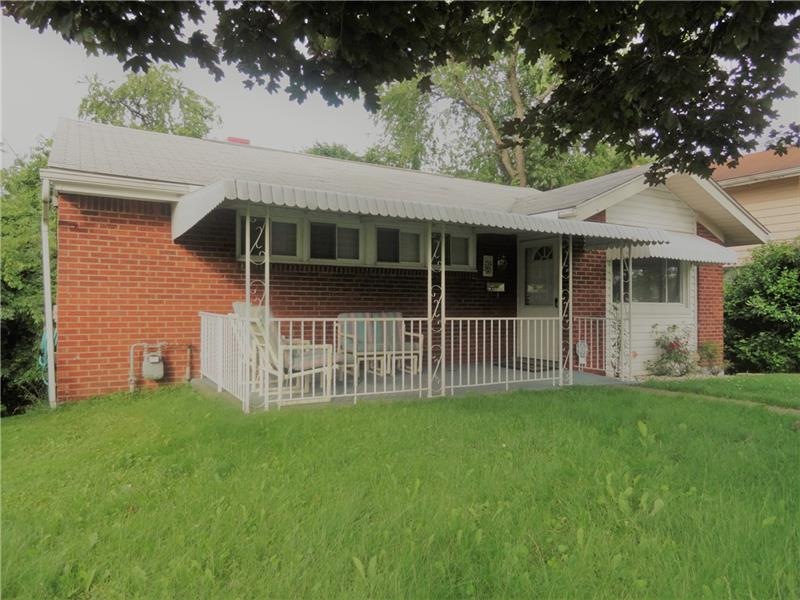WELCOME TO 230 KINGSTON DRIVE IN WILKINS TWP EASTM