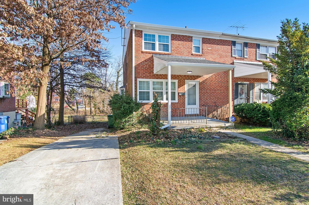 6231 Northwood Dr, Baltimore, MD 21212 - photo 1