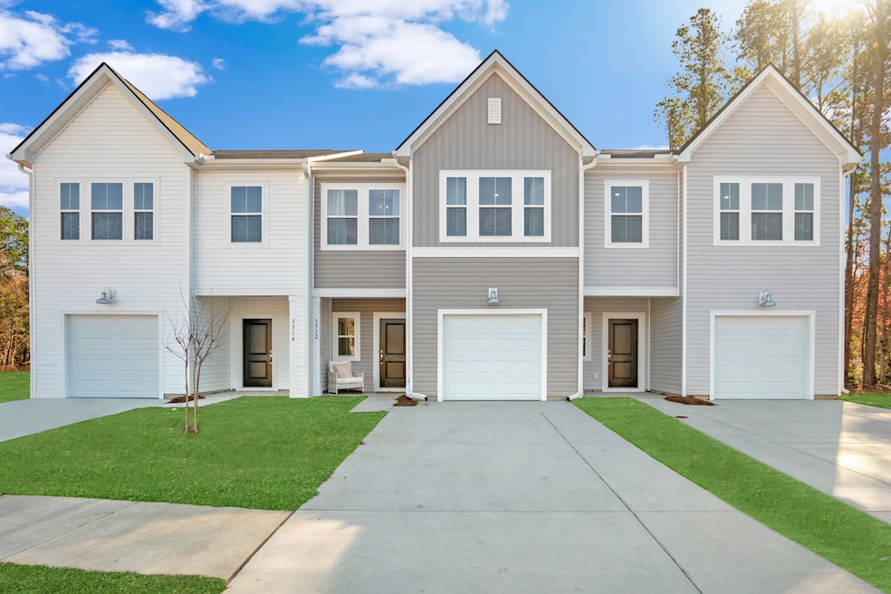 Pending $315,000 • Co-Listing Agent