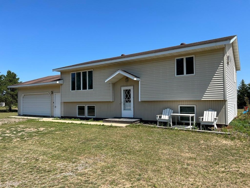 37510 129th Ave, Menahga, MN 56464