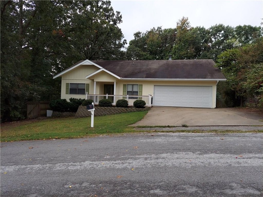 4 Wafton Ln, Bella Vista, AR 72715 - photo 1