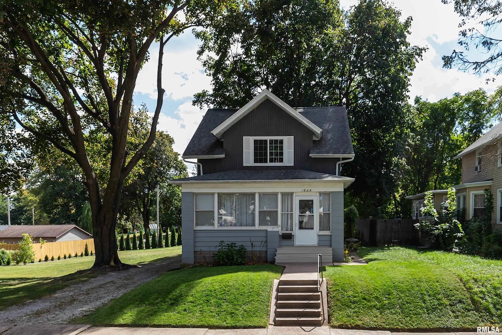 1824 25th Ave, Moline, IL 61265 - photo 1