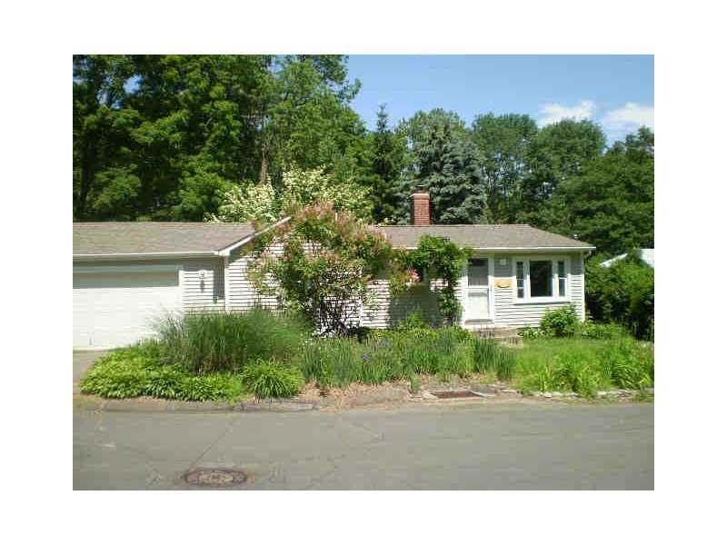 22 Lakewood Rd, East Hampton, CT 06424 - photo 1