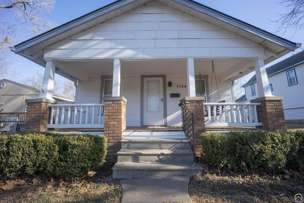 1168 SW High Ave, Topeka, KS 66604 - photo 1