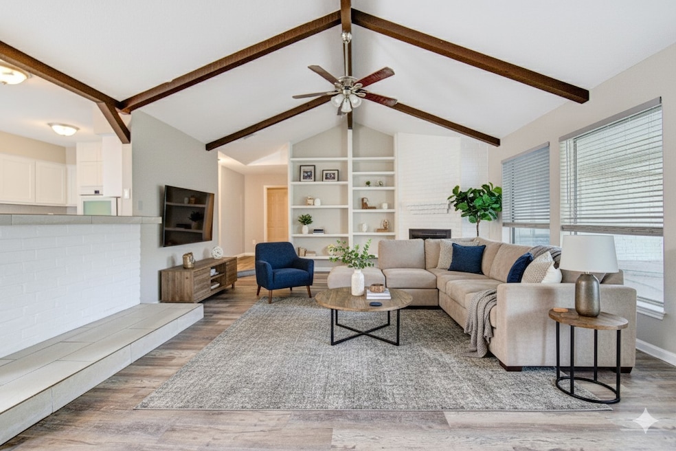 6430 Pirtlewood Cir, Houston, TX 77088 - photo 1