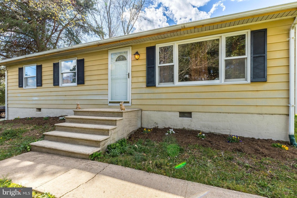 10938 Piedmont Dr, Fredericksburg, VA 22407 - photo 1