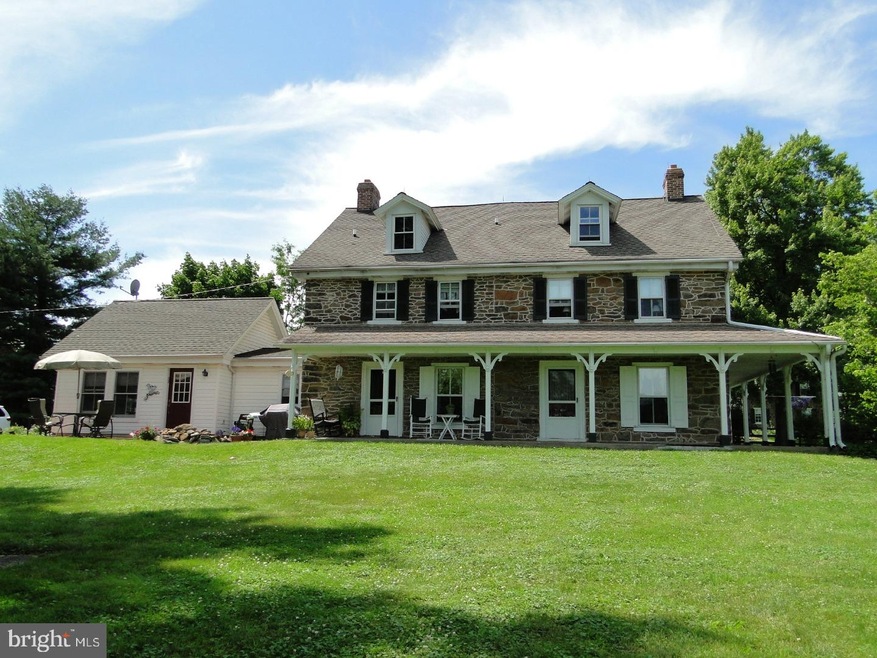 430 S Main St, Quakertown, PA 18951 - photo 1