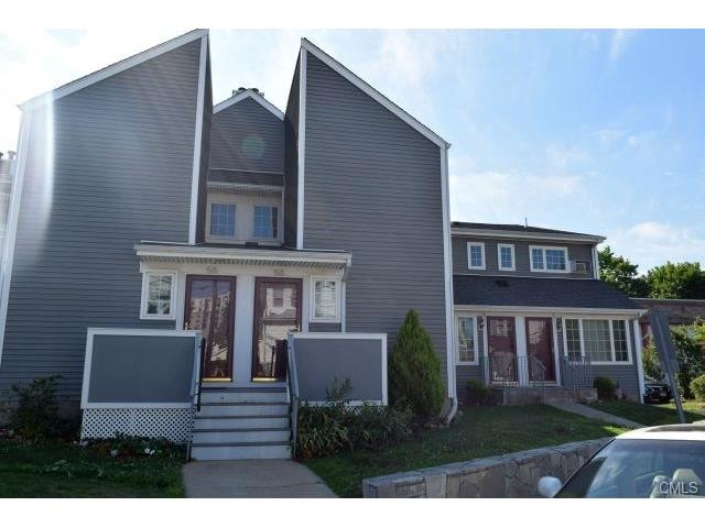 58 Elmcroft Rd unit 58, Stamford, CT 06902 - photo 1