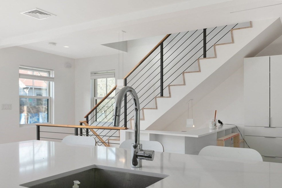 137 Mount Auburn St unit 2, Cambridge, MA 02138 - photo 1