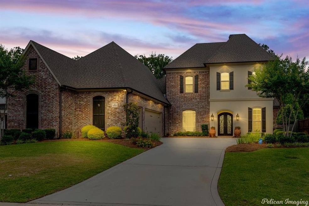 Welcome to 10947 Whispering Path!