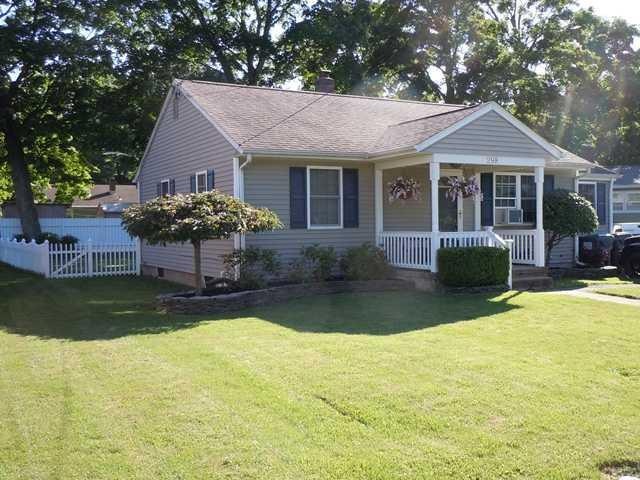 298 Maple Ave, Pine Bush, NY 12566 - photo 1