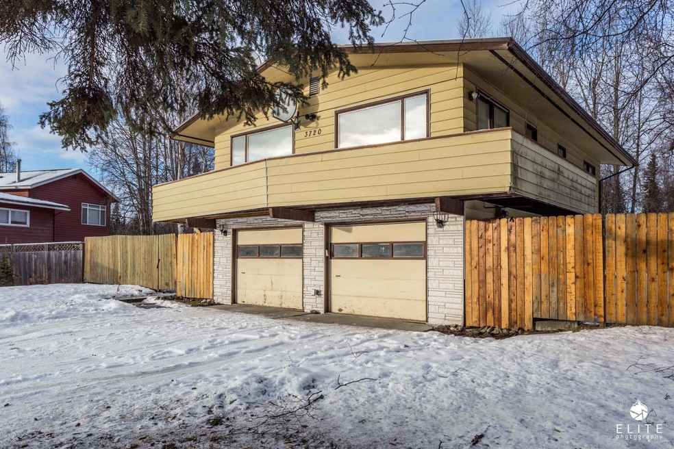 3720WestminsterDr(3of22)