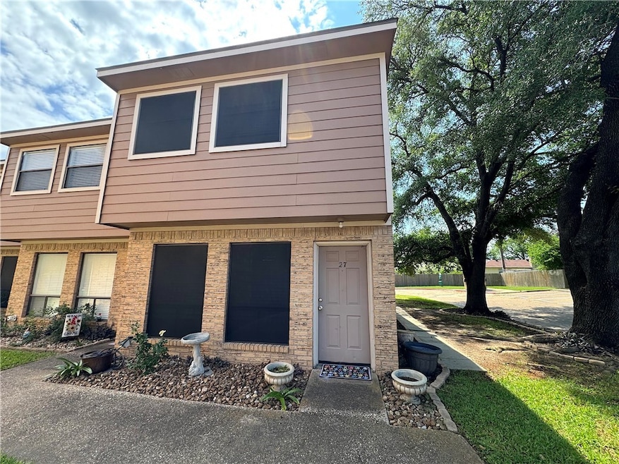 View of townhome / multi-family property