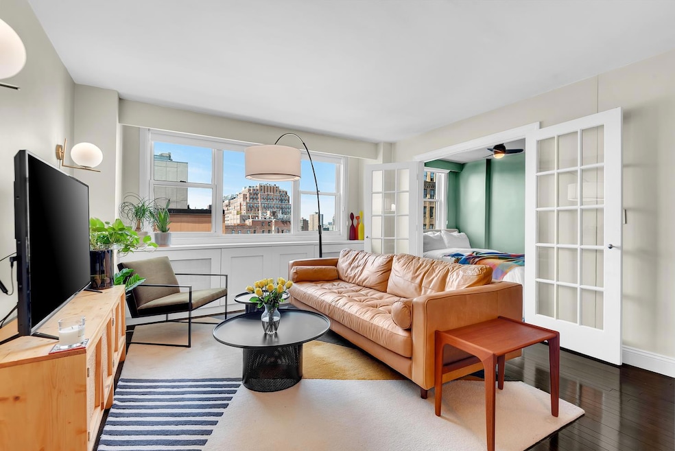 The Vermeer unit 14L, New York, NY 10011 - photo 1