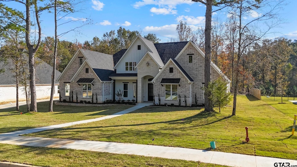 1624 Stafford Dr, Tyler, TX 75703 - photo 1