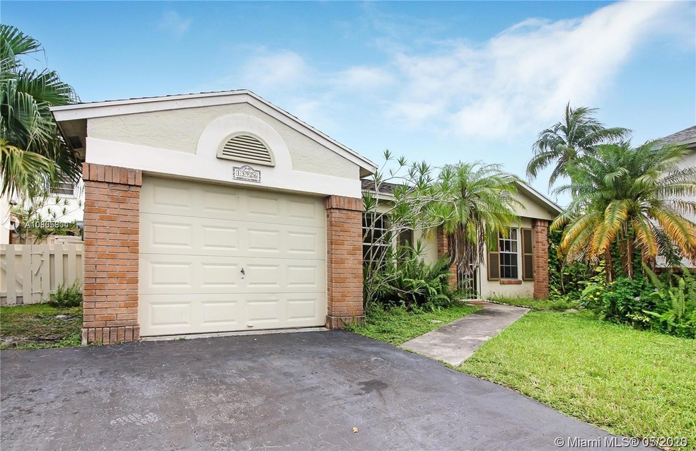 13926 Langley Place, Davie, FL 33325 - photo 1