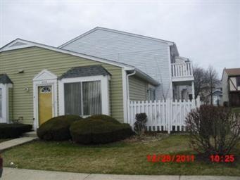 4511 Provincetown Dr, Country Club Hills, IL 60478 - photo 1