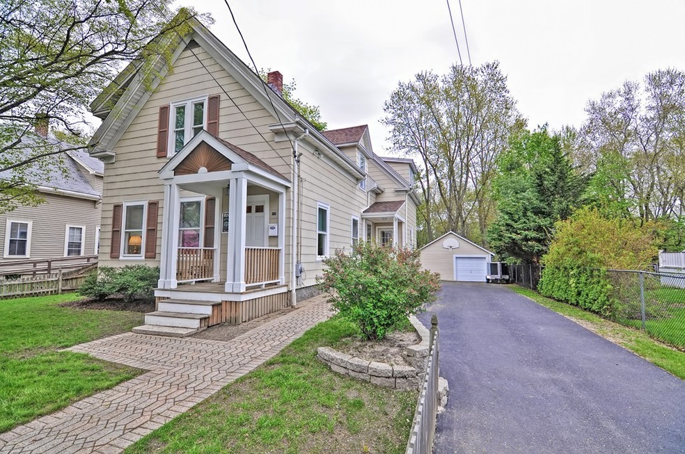 173 E Water St, Rockland, MA 02370 - photo 1