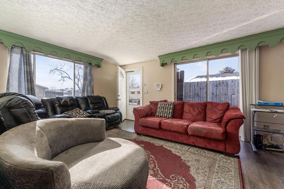 3830 Charbonnett Ct unit 6-A, Columbus, OH 43232 - photo 1