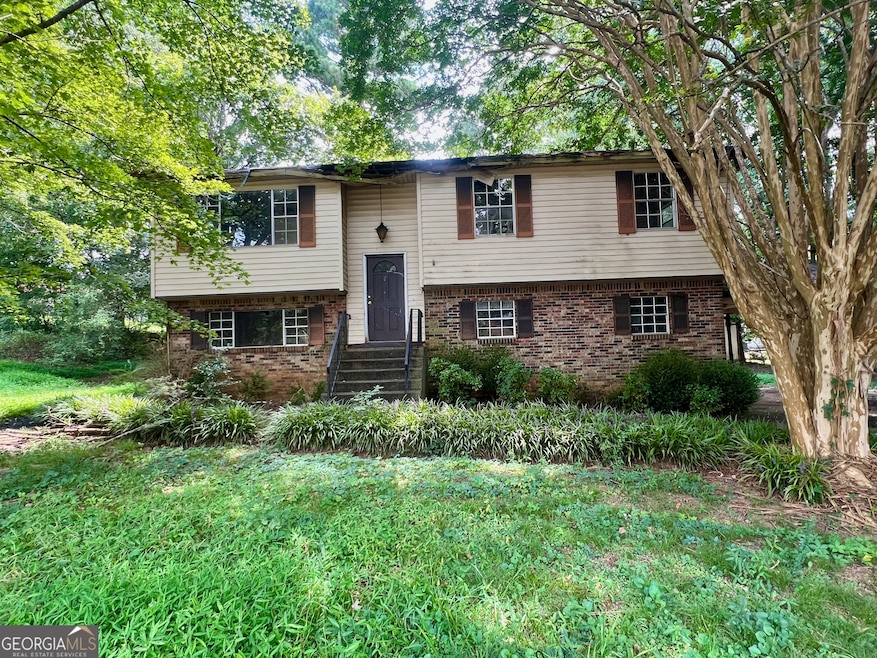 8562 Jarrard Ct, Jonesboro, GA 30236 - photo 1