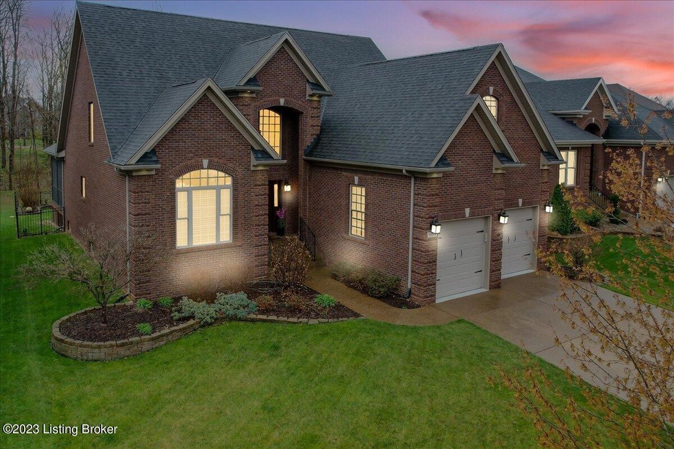 11115 Radleigh Ln, Louisville, KY 40291 - photo 1