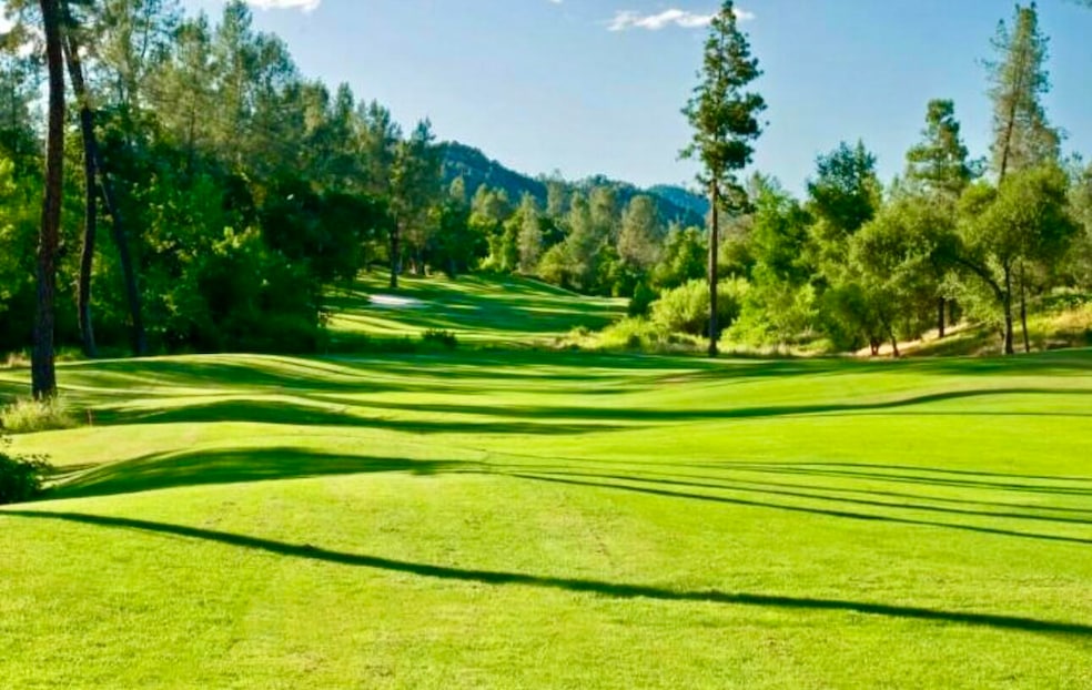 Tierra Oaks Fairway