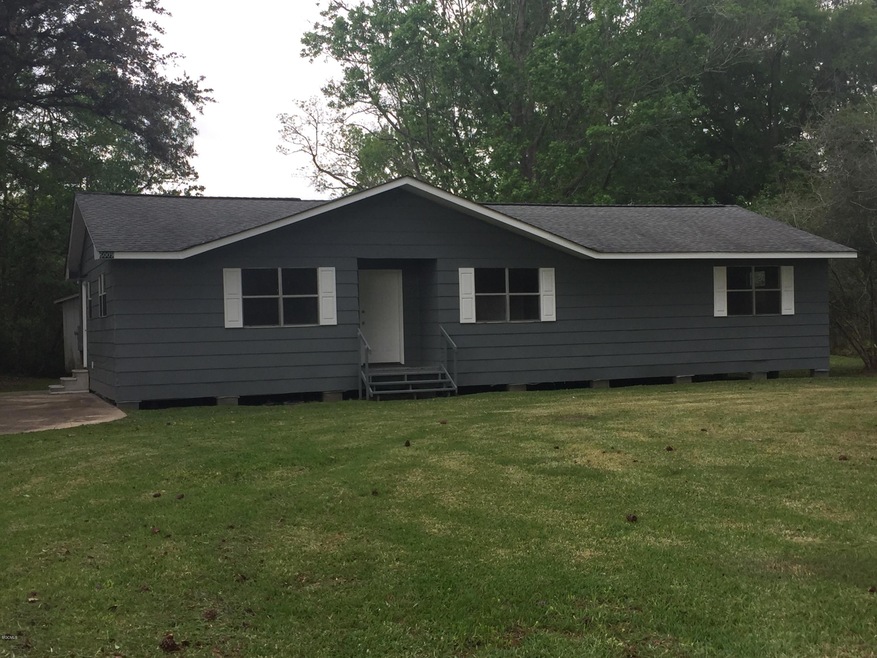 6009 Elder Ferry Rd, Moss Point, MS 39563 - photo 1