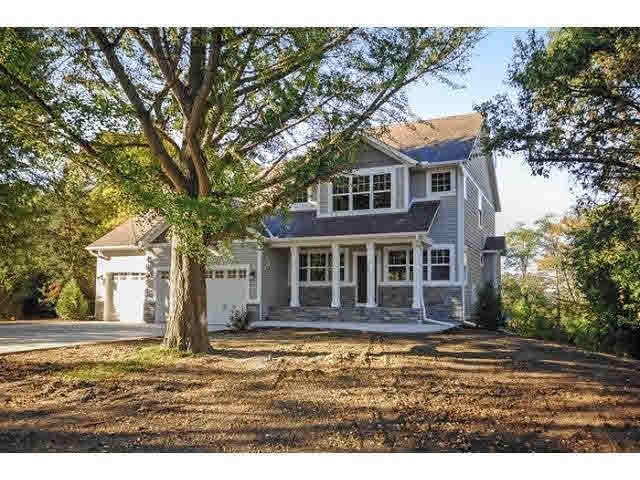 4716 Fairhills Rd W, Minnetonka, MN 55345 - photo 1