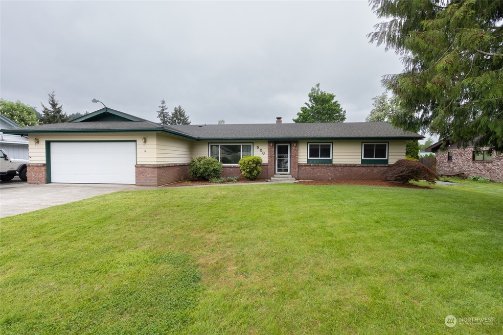 558 SW 19th St, Chehalis, WA 98532 - photo 1