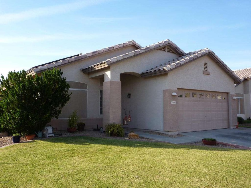 FRONT OF HOME WITH TIFF LANDSCAPING