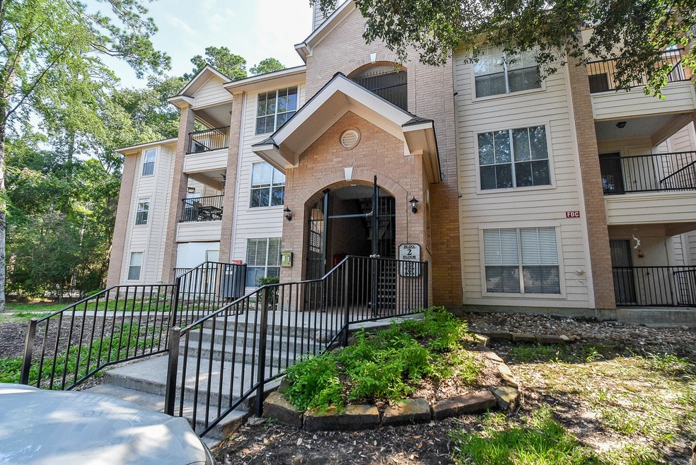 Great apartment for lease centrally located in The Woodlands!