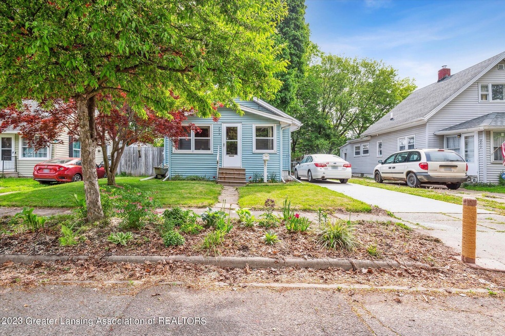 2415-Forest-Ave-Lansing-MI-48910