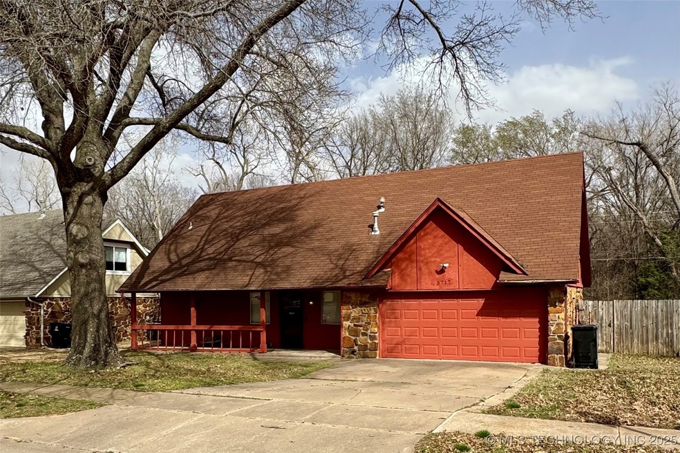 5717 S Ash Ave, Broken Arrow, OK 74011 - photo 1