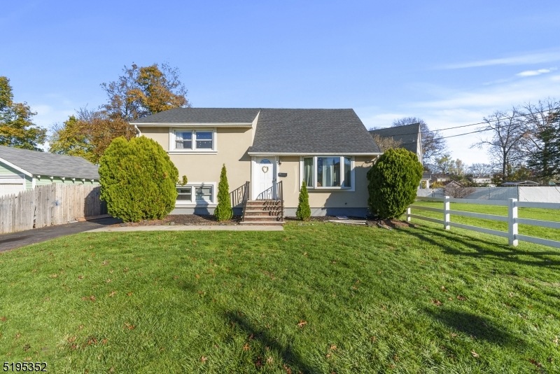 311 Fairview Ave, Dunellen, NJ 08812 - photo 1