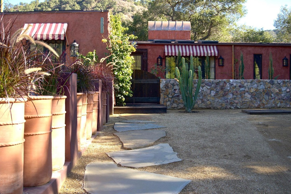 10802 Oak Knoll Rd, Ojai, CA 93023 - photo 1