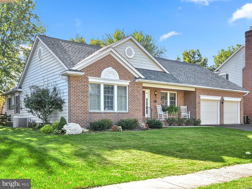 2406 Hunters Chase Ct, Frederick, MD 21702 - photo 1