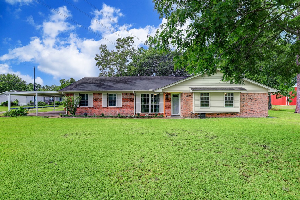 17102 Herridge Rd unit 827, Pearland, TX 77584 - photo 1